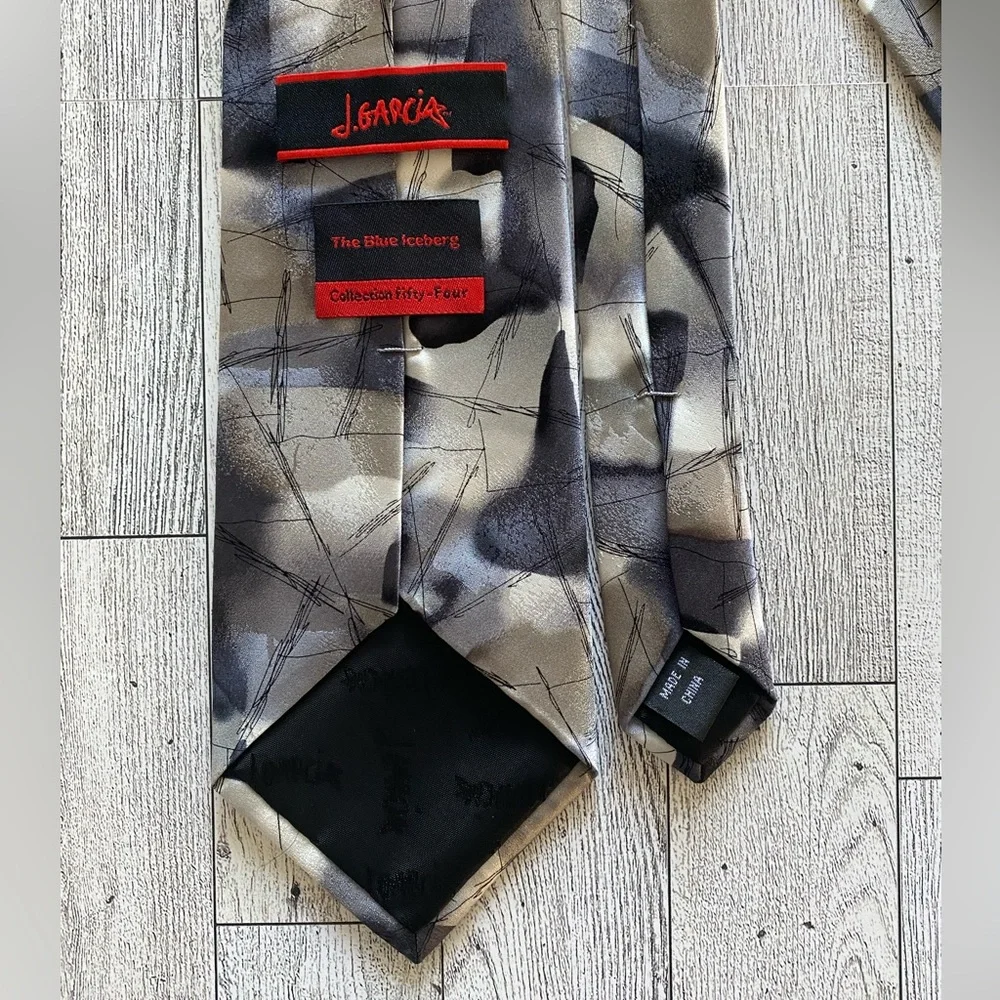 Jerry‎ Garcia Neck Tie The Blue Iceberg Collection 54, Gray White Beige 61” Long